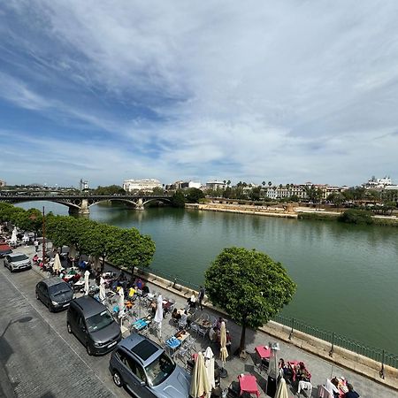 塞维利亚Wonderful Duplex In Calle Betis公寓 外观 照片