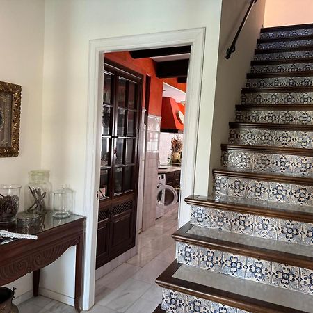 塞维利亚Wonderful Duplex In Calle Betis公寓 外观 照片