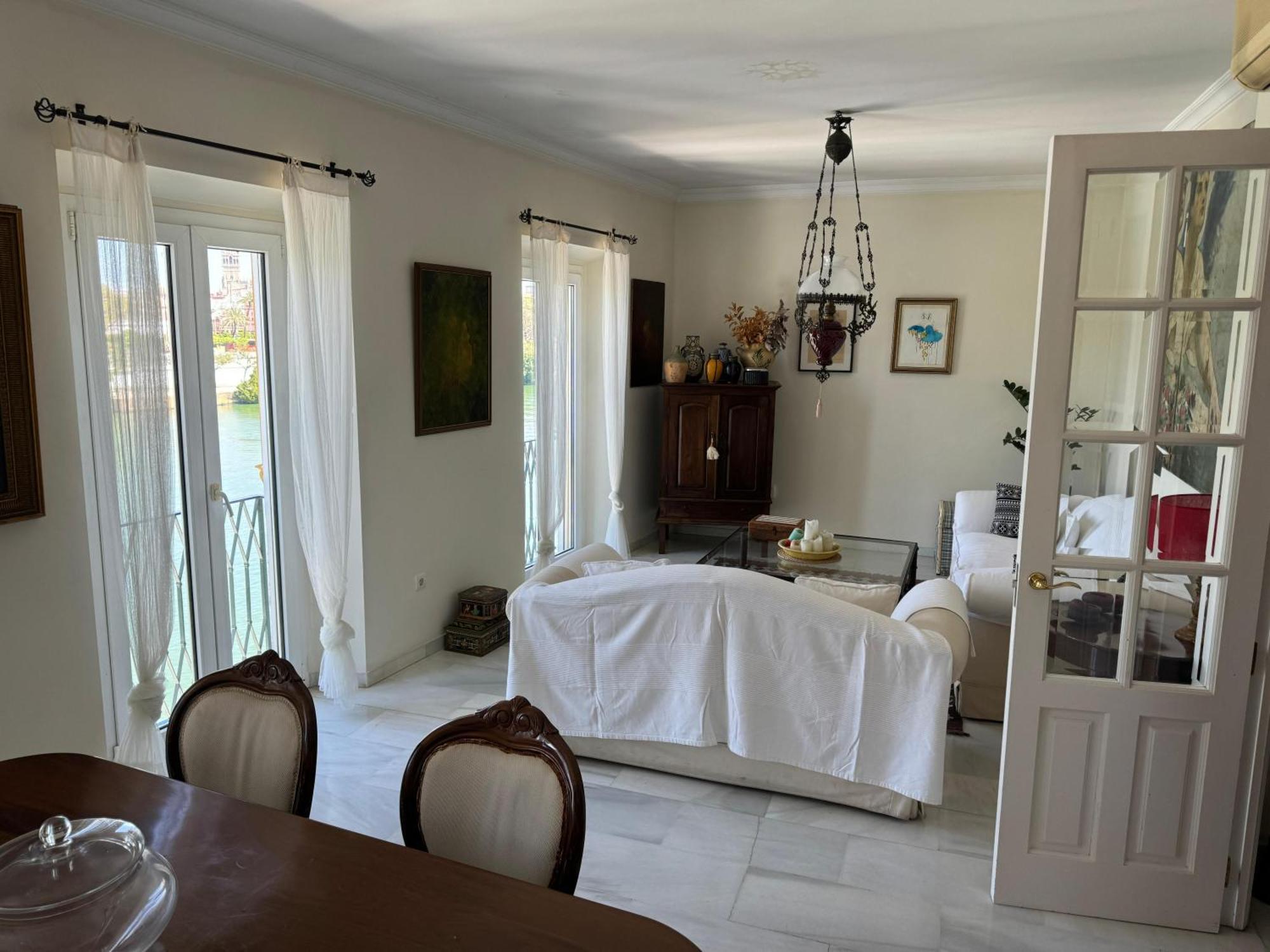 塞维利亚Wonderful Duplex In Calle Betis公寓 外观 照片