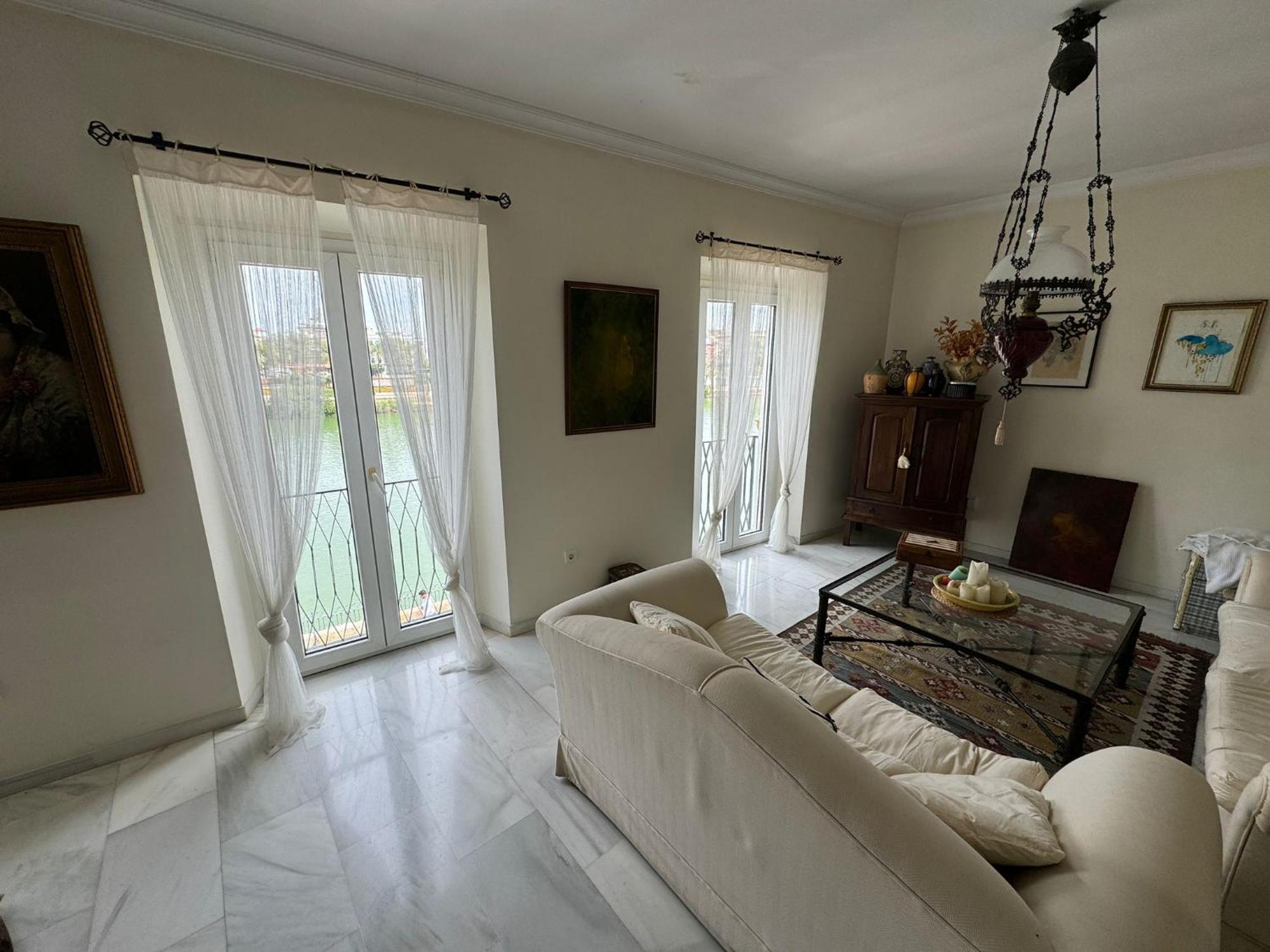 塞维利亚Wonderful Duplex In Calle Betis公寓 外观 照片