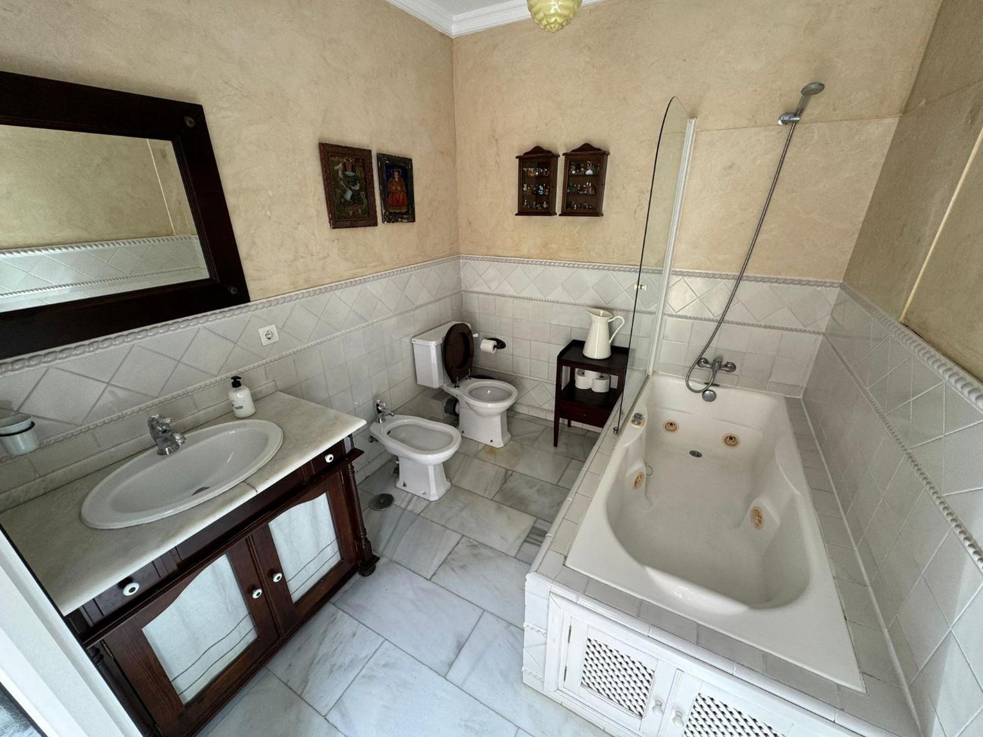 塞维利亚Wonderful Duplex In Calle Betis公寓 外观 照片